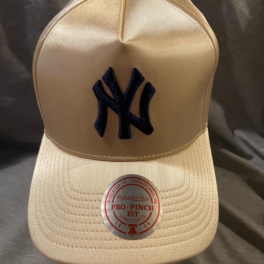 NEW New York Yankees 1999 World Series Mitchell & Ness Snapback Hat White